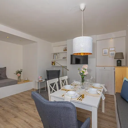 Apartament Near Sandy