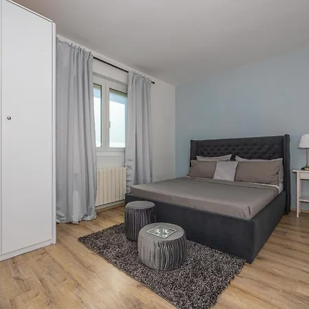 Near Sandy Apartament Crikvenica
