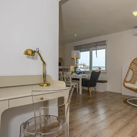 Apartament Near Sandy Crikvenica