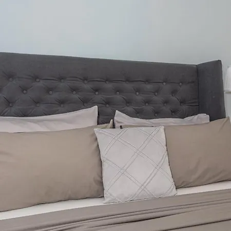 Apartament Near Sandy