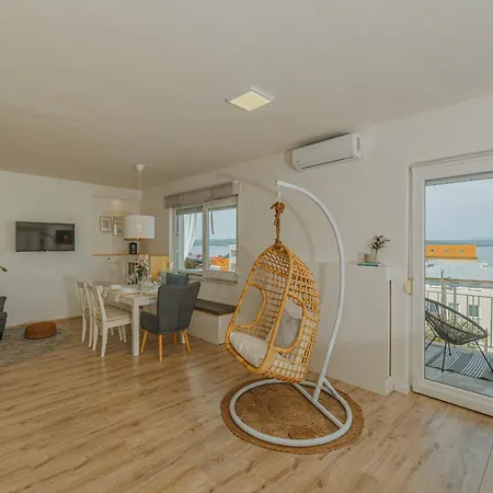Near Sandy Apartament Crikvenica